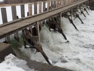 О начале сброса воды на плотине р. Рудня в с. Починки