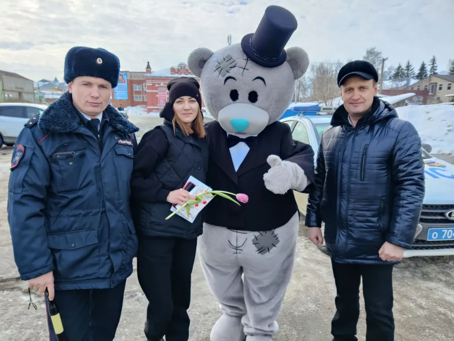 «Цветы для автоледи!»