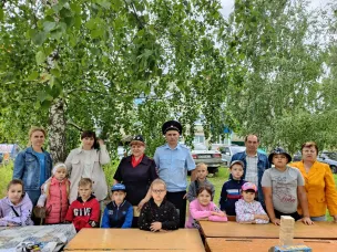 «Каникулы с общественным советом: Встреча с дворовой командой»